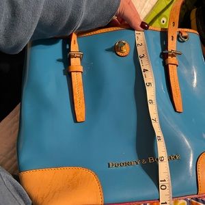 Dooney & Bourke purse